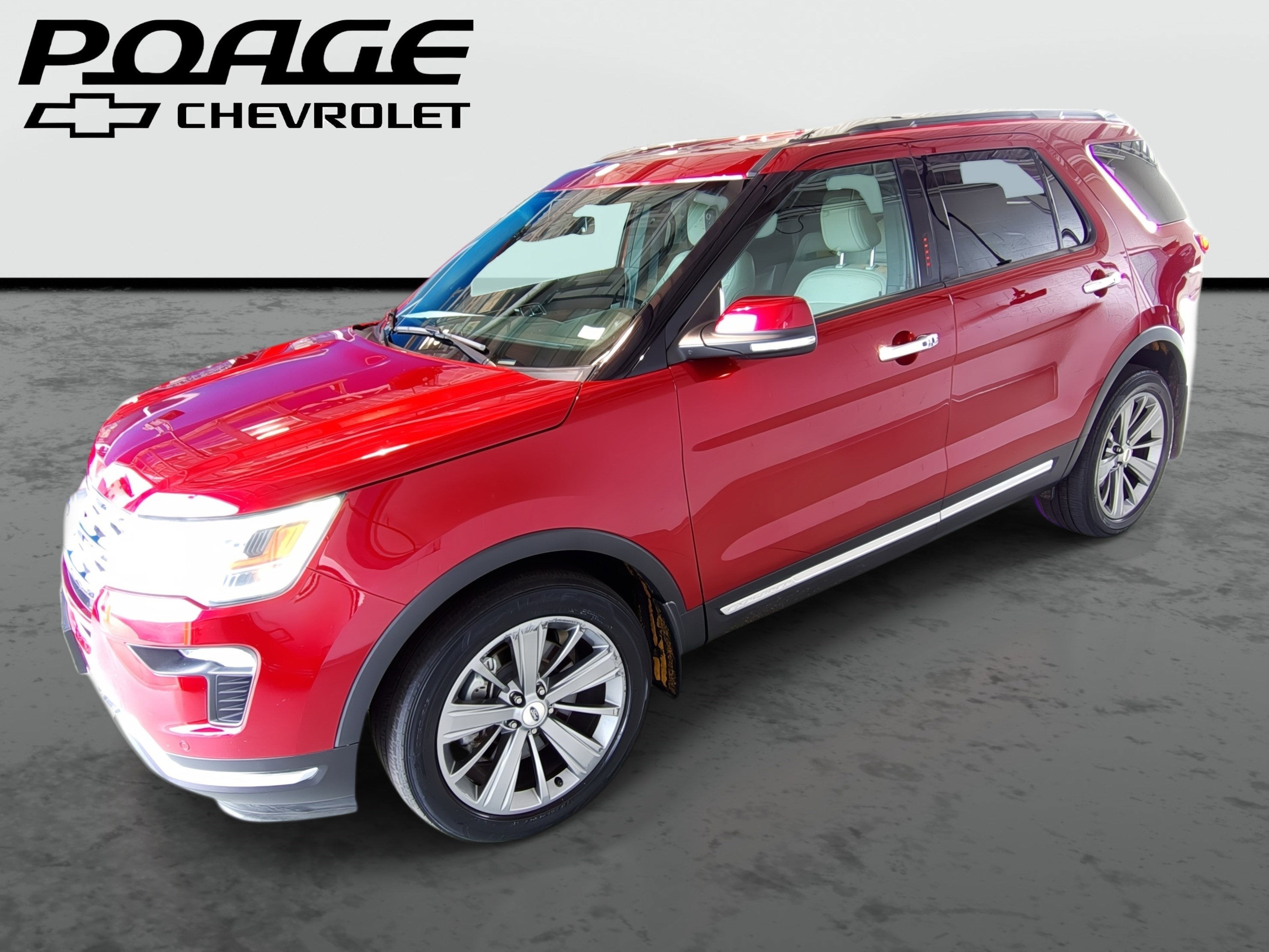 2018 Ford Explorer Limited in Other — front three-quarter view