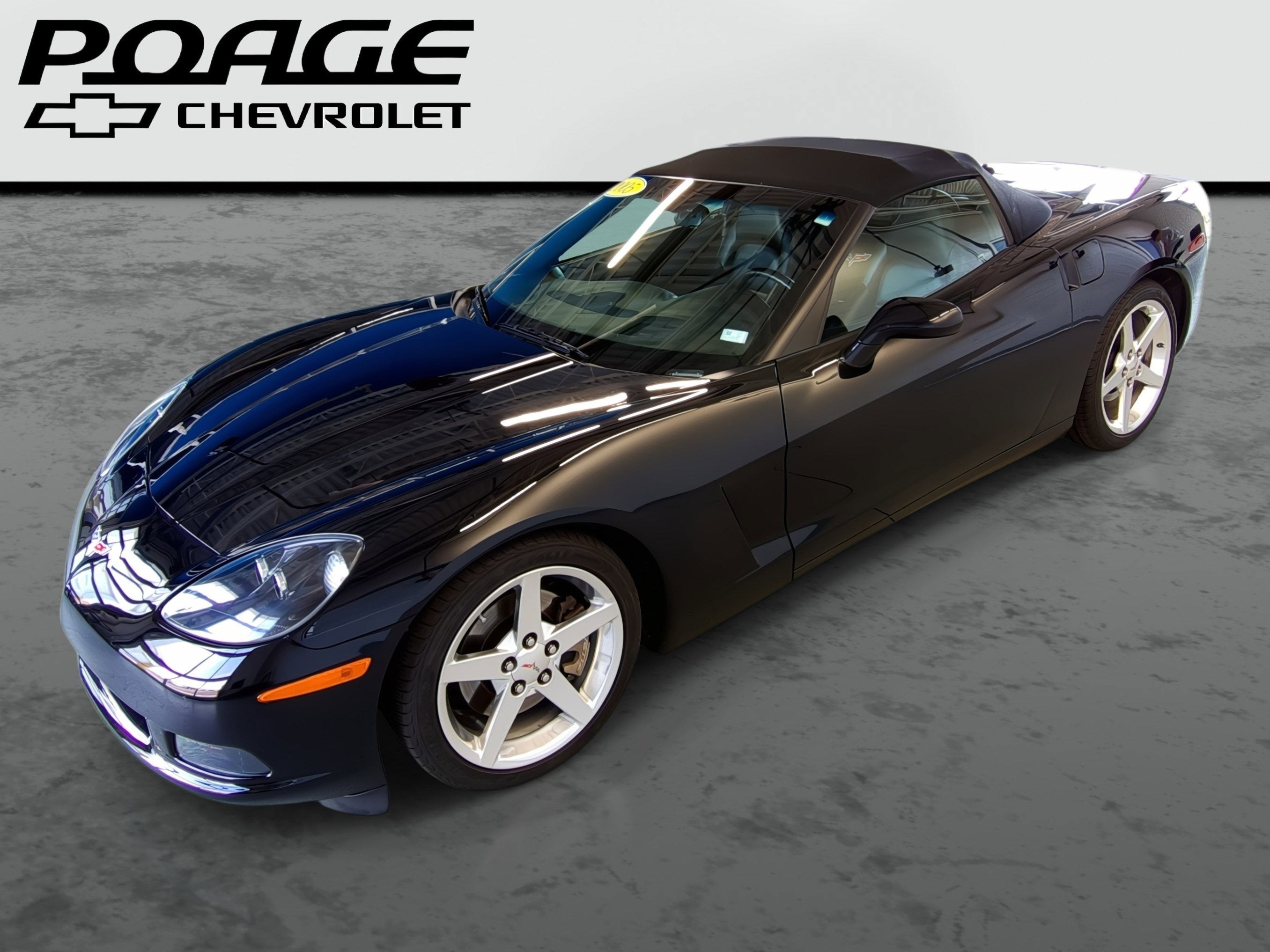 2005 Chevrolet Corvette Base in Black — front three-quarter view