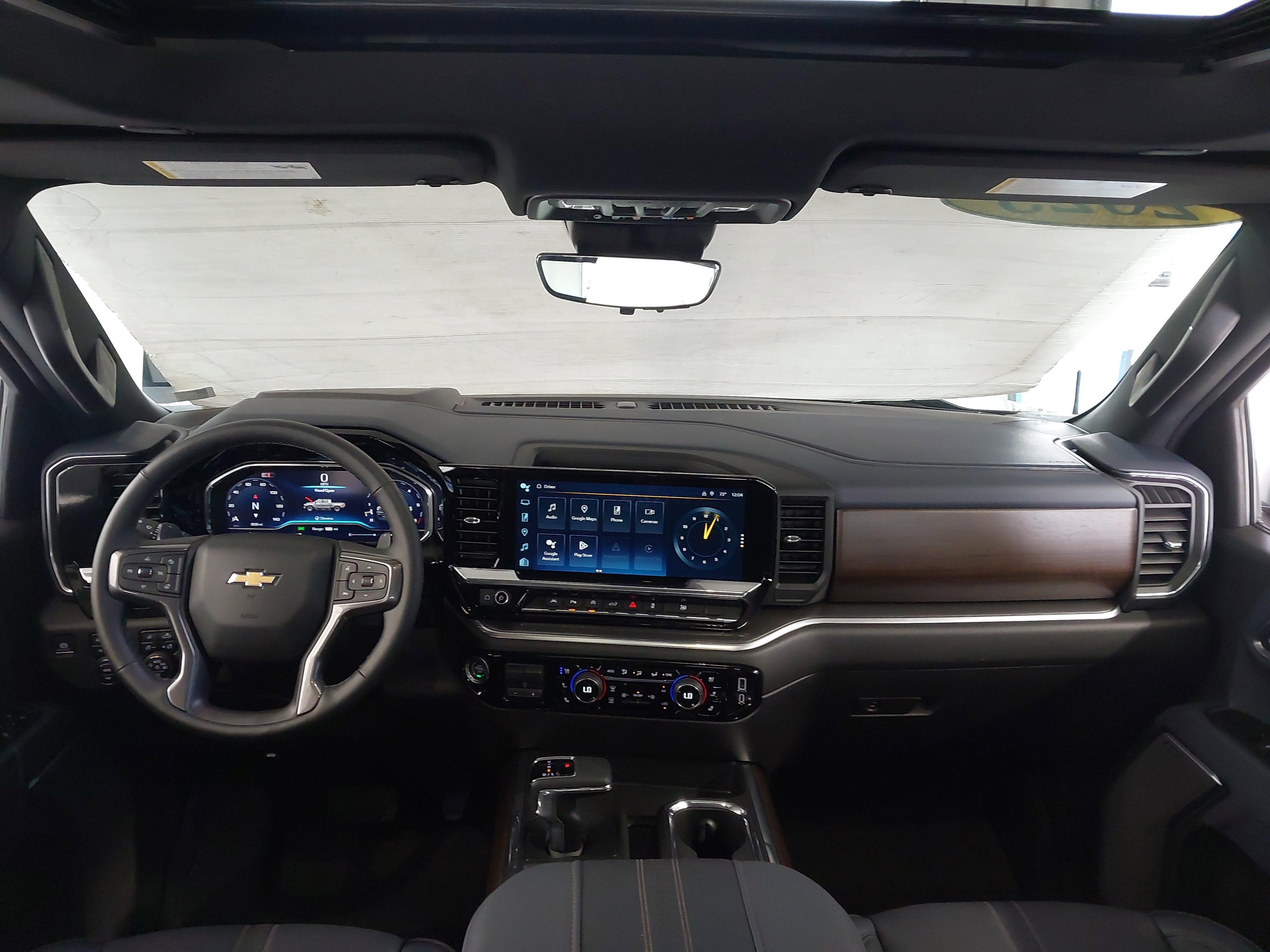 2025 Chevrolet Silverado 1500 — detail view