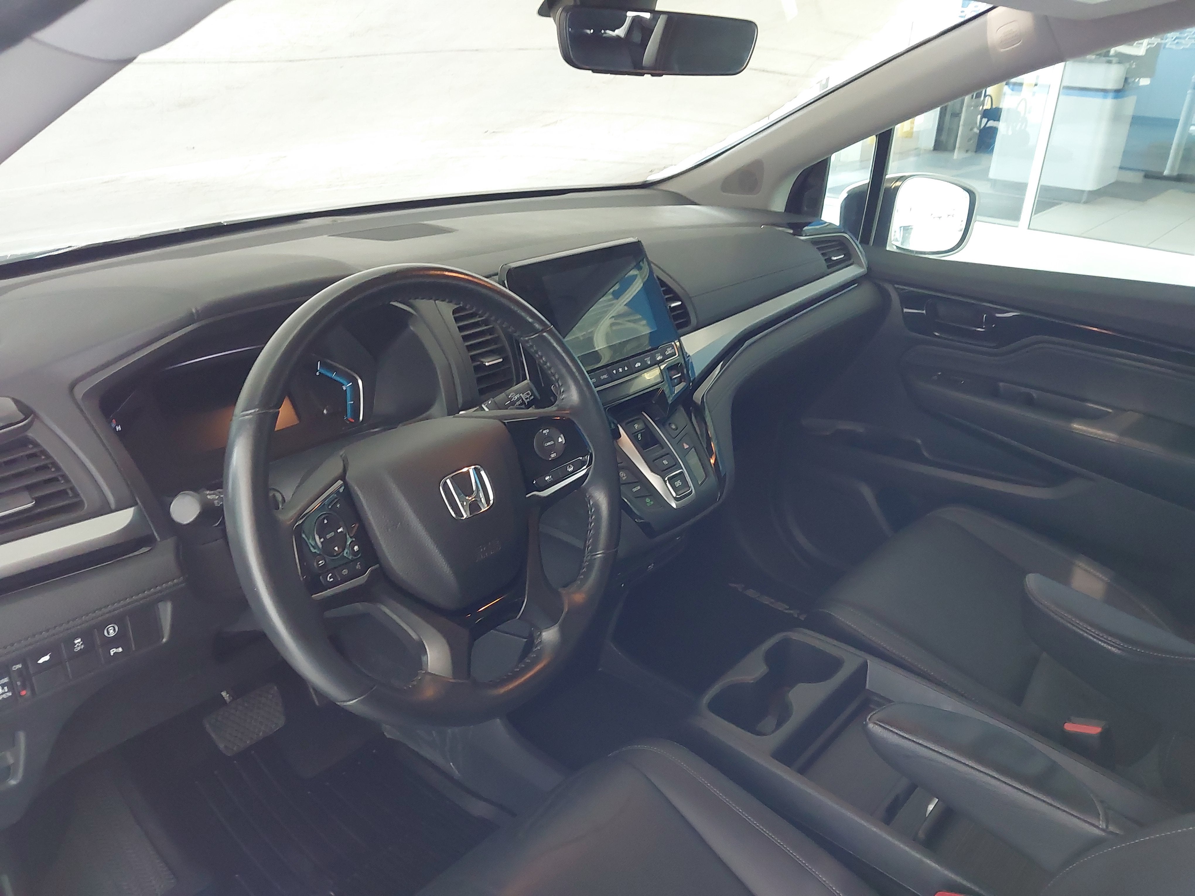 2023 Honda Odyssey — side profile view