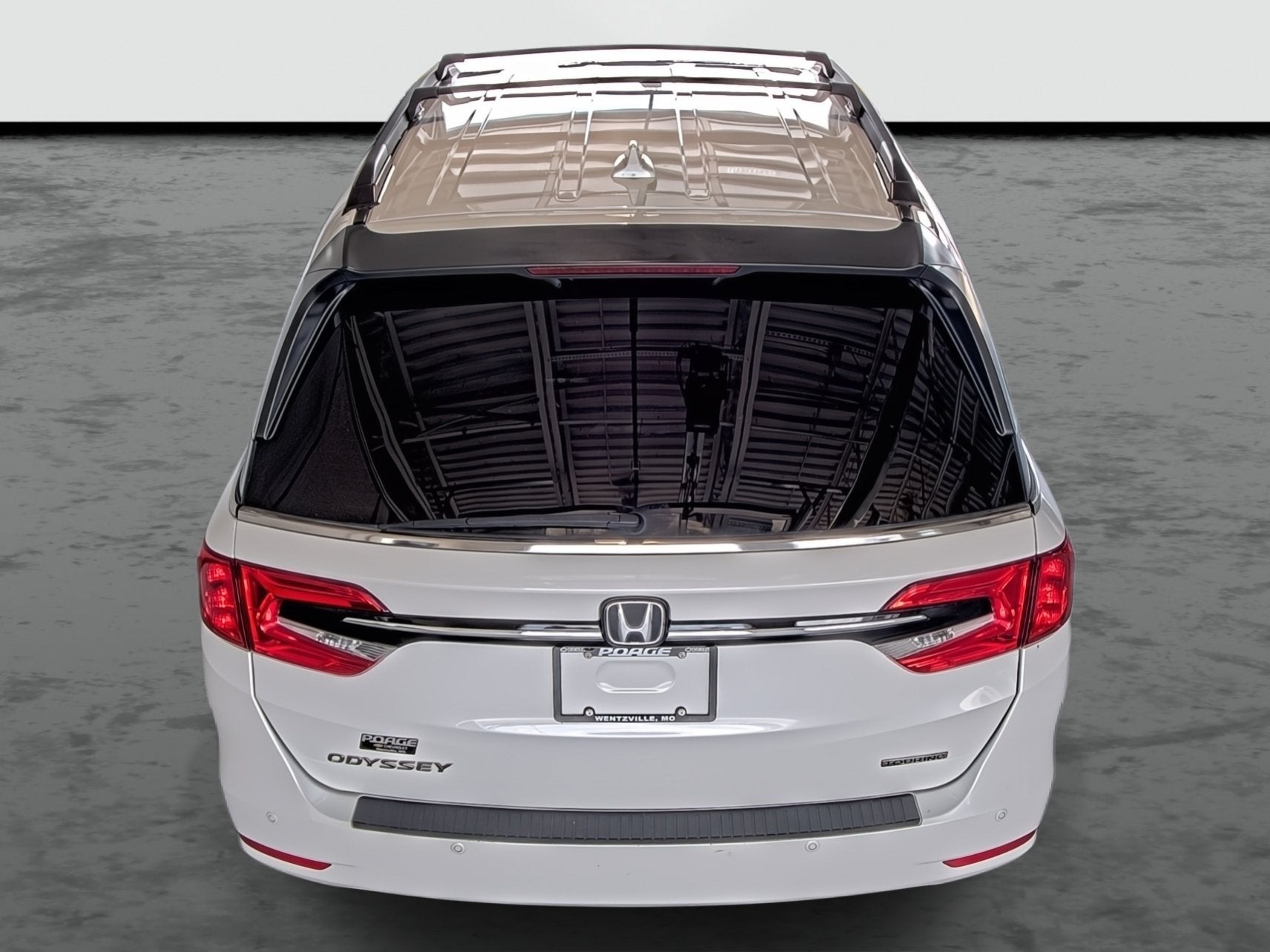 2023 Honda Odyssey — rear three-quarter view