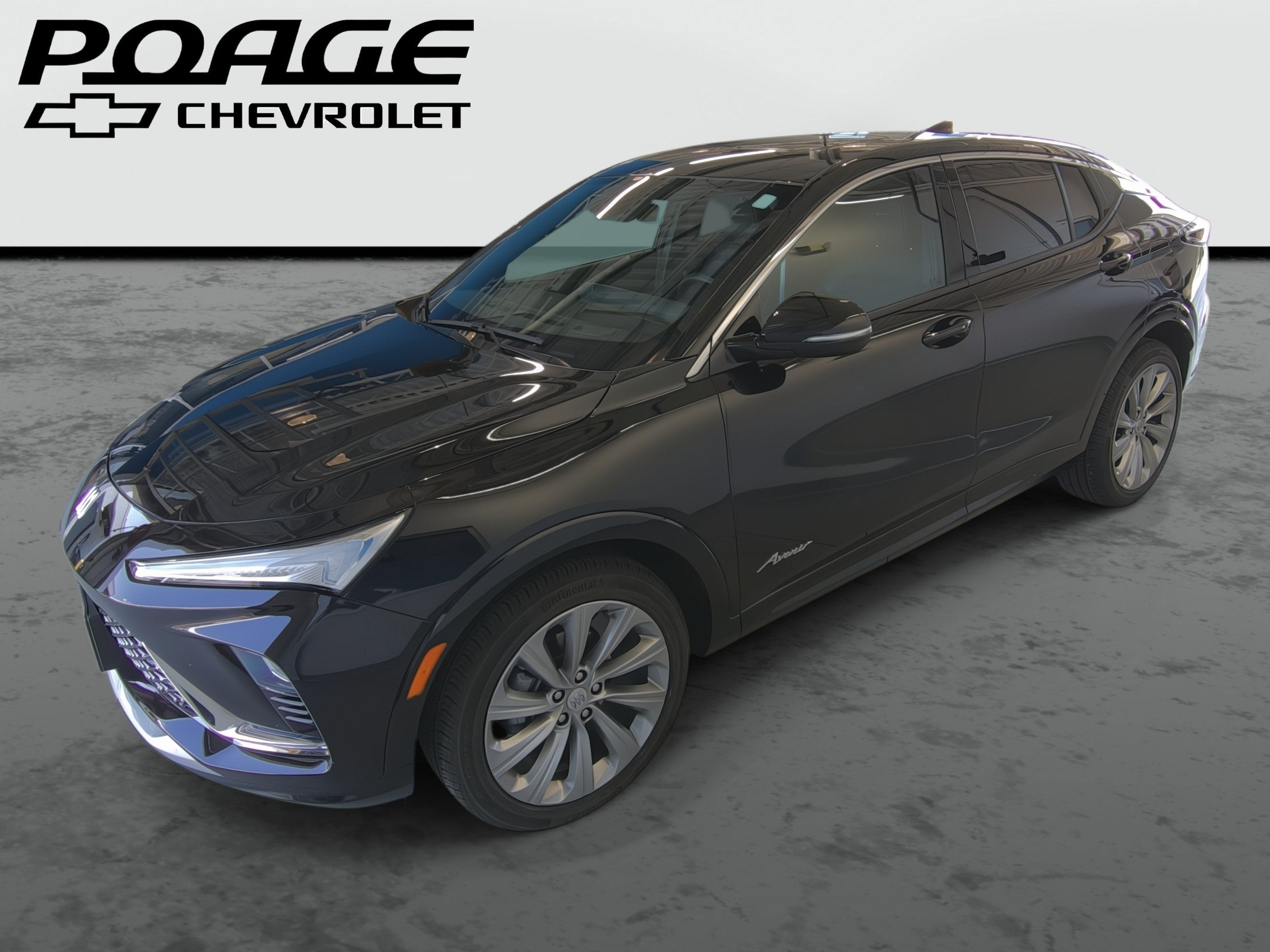 2025 Buick Envista Avenir in Ebony Twilight Metallic — front three-quarter view